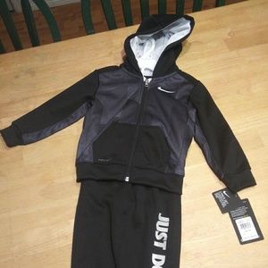Black nike set *nwt*